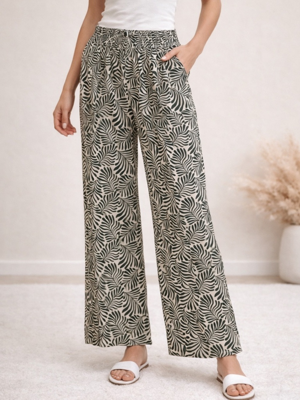 ✨ Elegant Leaf Print Wide‑Leg Pants | Effortless Chic & Comfort ✨